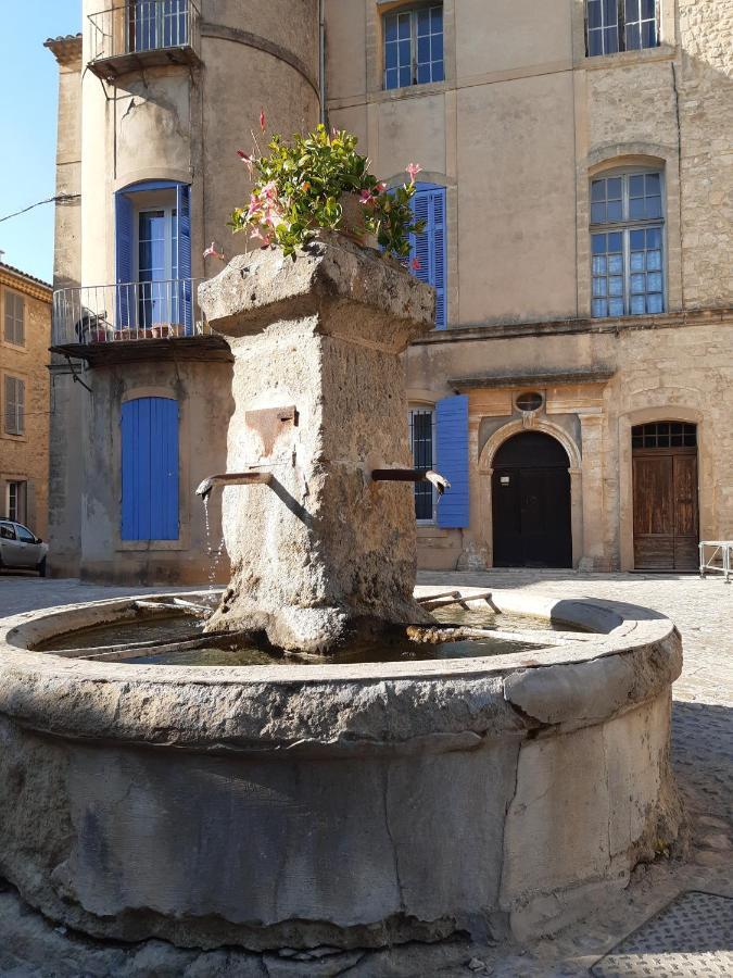 La Vita Dolce, Luberon Grambois Bagian luar foto
