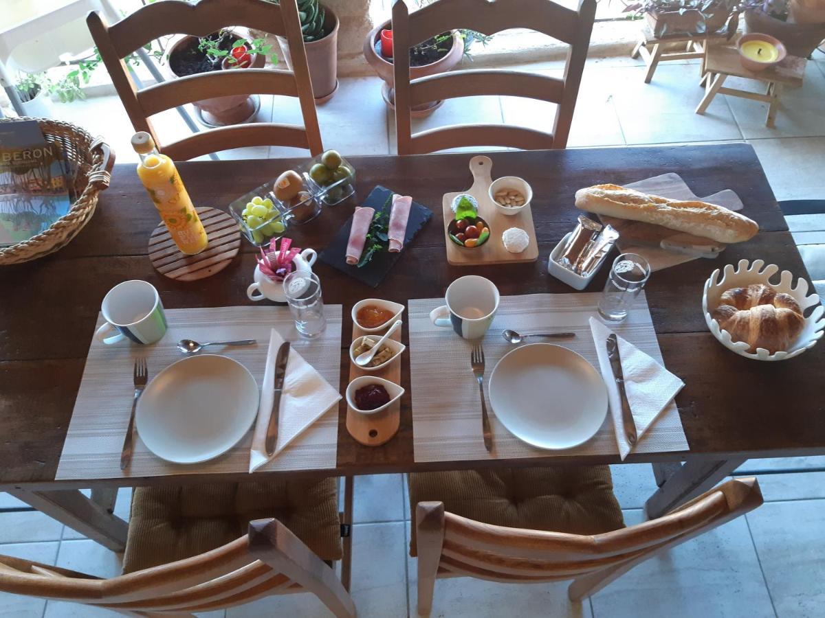La Vita Dolce, Luberon Grambois Bagian luar foto