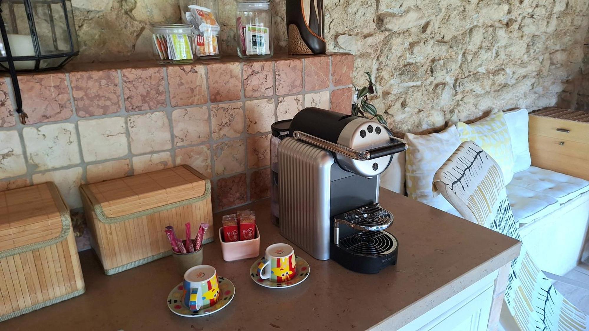 La Vita Dolce, Luberon Grambois Bagian luar foto